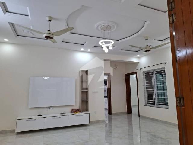 D 12 Brand New 272 Yds Architect Design Double Storey House 6 Master Bedrooms Attached Stylish Bathrooms Two Drawing Dining Two TV Lounge Two American Style Kitchen, Store 1 Sqtr Reasonable Price