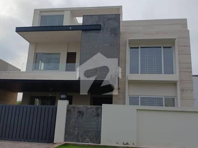D 12 Islamabad 5090 Brand New Triple Storey House For Rent 8 bed With Washroom 3 Drawing Dining Tv Lounge 3 Kichen 2 Servant Room Parking No Gas Electric Available