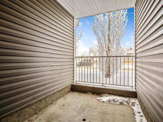 D, 204 6 Avenue, Strathmore, AB T1P 1S3 Condo For Sale | RE/MAX | A2277