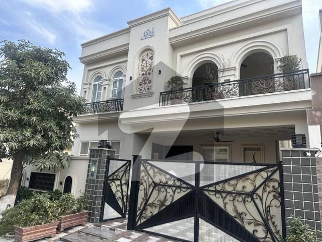 DC Colony Indus Block 10 Marla House For Sale