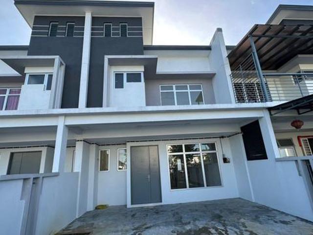 DCendana Residence 2storey terrace house for rental