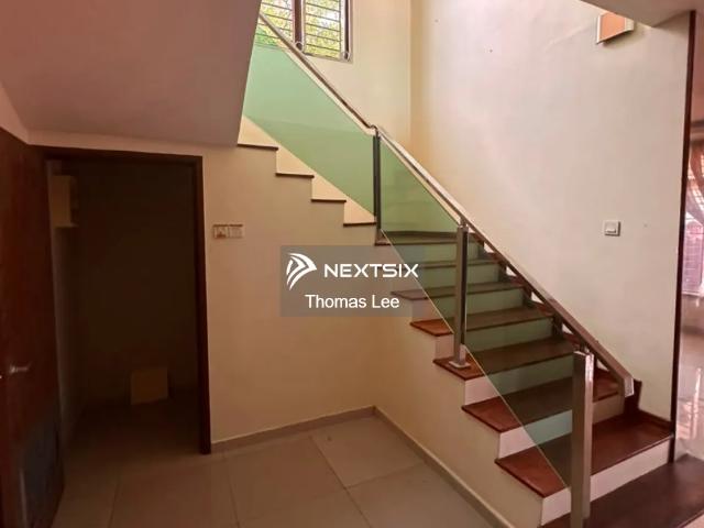 大学城和Mutiara Rini交界处Taman Skudai Indah Corner Cluster House 厨房Extend到完