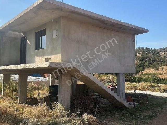 Dağcı Emlak Kadıköy Mah Bulunan Müstakil Ev Ve Arsası