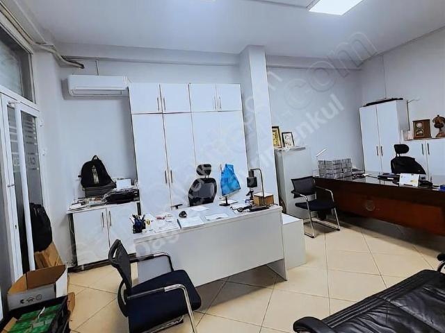 Dağlıer Emlak'tan Satılık 200 M² Depolu Dükkan