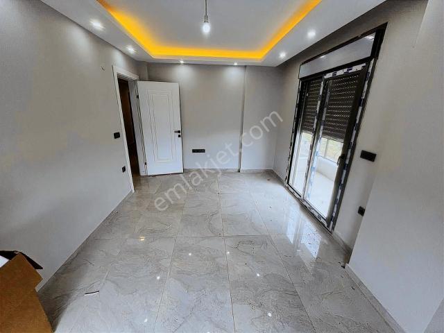 Dağlı Gayrimenkul'den 2+1 Kiralık Merkezi Konumda Sıfır Daire
