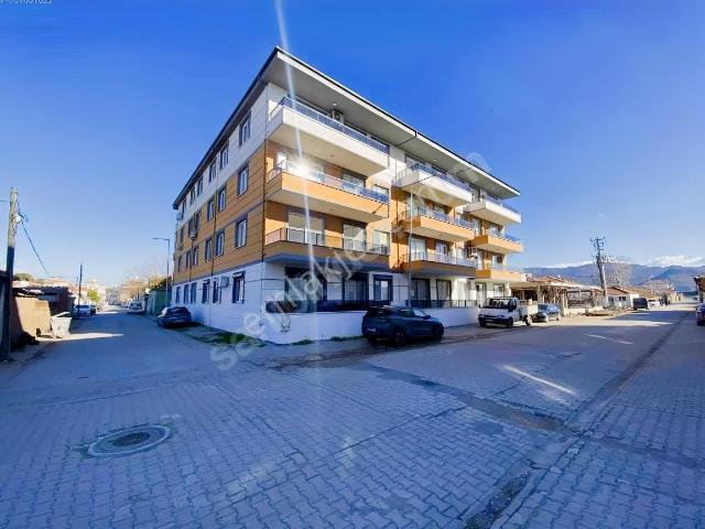 Dağlı !gayrimenkul'den 3+1 Ara Kat Çift'banyo Cadde'üzeri !