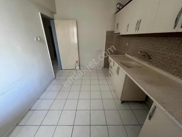 Dağlı Gayrimenkul'den|3+1|kiralık |daire| Merkezi Yerde!