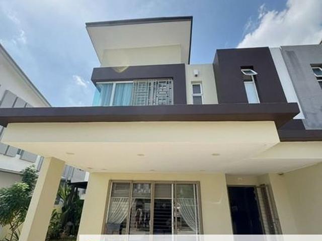Damai 16, Setia Alam