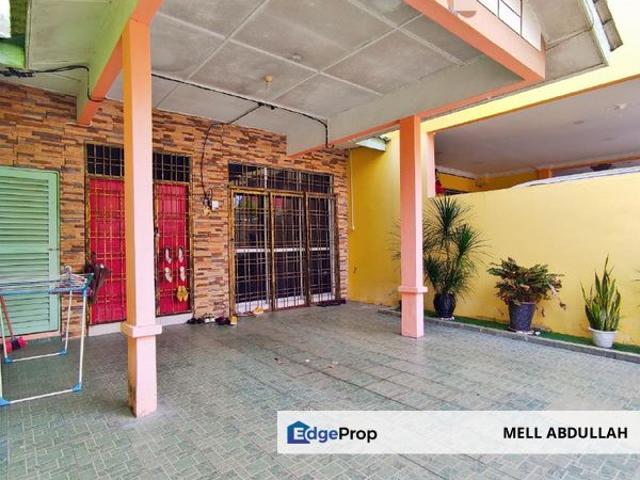 Damai Court