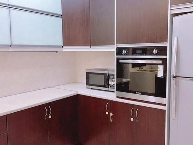 Daman Ria Condo Ara Damansara With Nice Kitchen Balcony Pool View