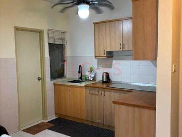 Damansara Damai Park Avenue Condo Corner unit Near MRT