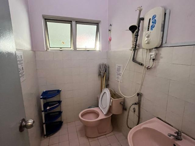 Damansara utama ss21 bilik private di sewa 15 min walking distance to damansara uptown