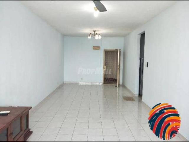 Damansara Utama Puncak Damanasara Condo Partial Furnished 5 Min to LRT FOR RENT