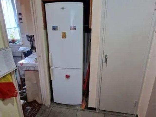 Dambu Pietros Vanzare apartament 3 camere Str. Godeanu