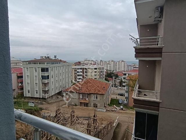 Damla Emlak'tan Uygun Esenevler De Esyalı Kiralik 3+1 Daire