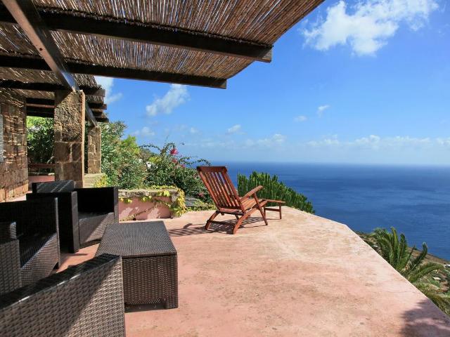 Dammuso Profondo Blu I6h0 250m² Pantelleria