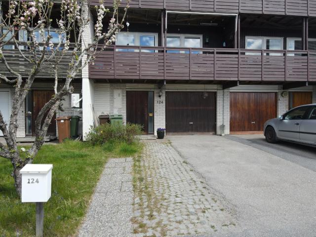 Dammvägen 124