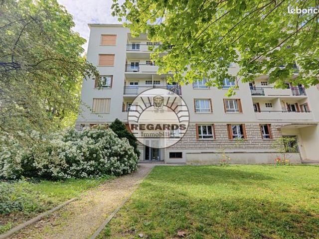 Dampierre 4p 73m² + 2 balcons avec vue degagee