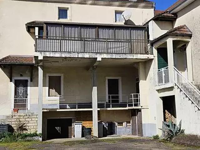 Dampierre sur Salon 70180 Achat / Vente appartement 7 pièces t7 au dernier étage parking