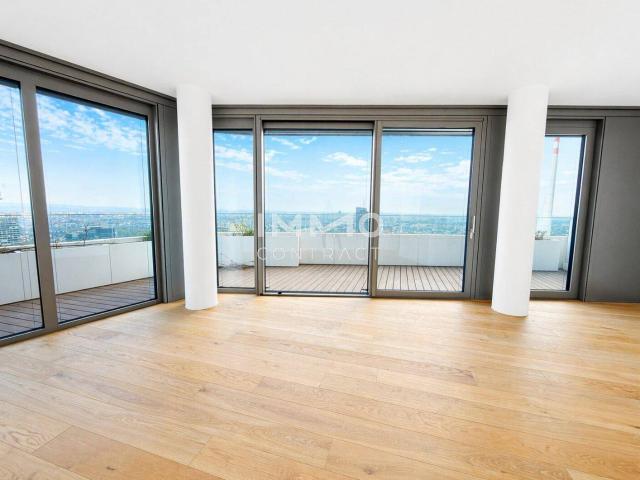 DANUBEFLATS. 40. Etage inkl. 30m2 Balkon The One And Only