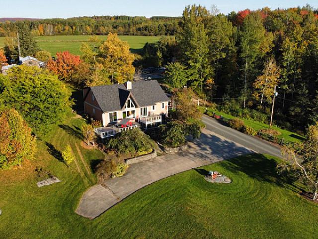 Danville, Domaine, Terre Agricole, érablière, Lac, 138 Acres