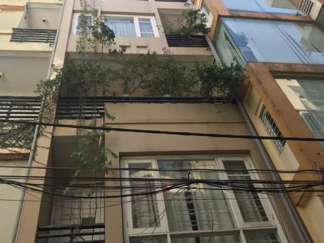 Dân xây Nét Căng Lạc Long Quân 53m2 x 6T Hàng xóm Lotte Vài bước ra Phố