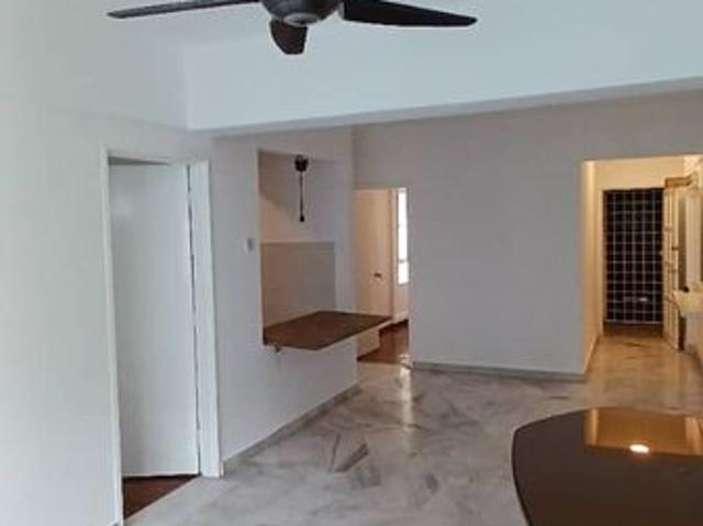 Danau Idaman Condominium