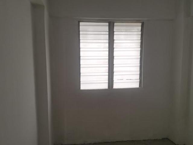 Danau Kota flat for sale