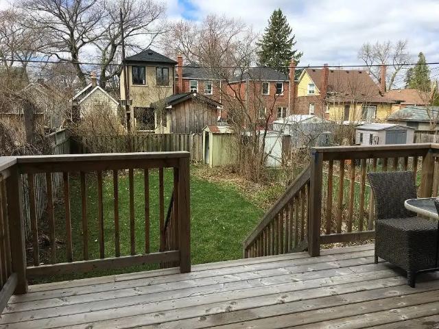 Danforth Village Toronto Furnished House Rental by Main and Danforth Gorgeous 4 Bedroom Detached Home with 3 Levels, Attached Garage and Gourmet Kitchen