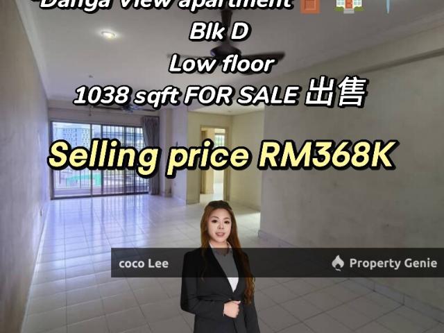 Danga view Apartment