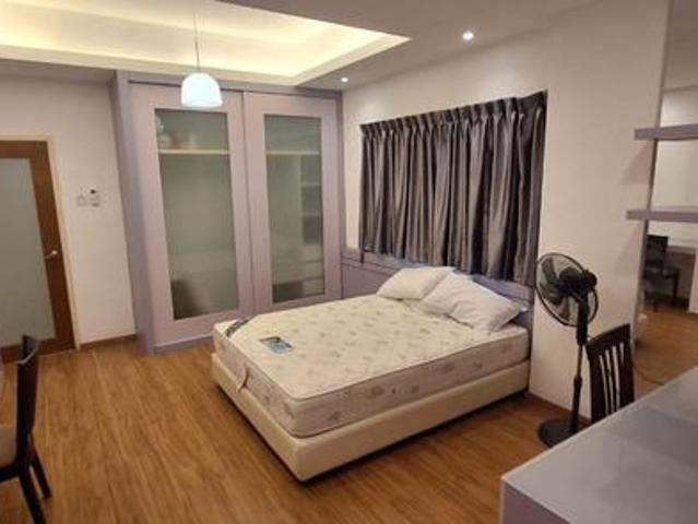 Danga View Apartment 3 1 Bed 2 carpark Fully Furnish Unblocked View