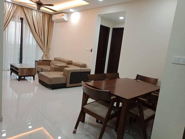 Danga Bay JB Town Condo shuttle bus to CIQ Fully furniture unit