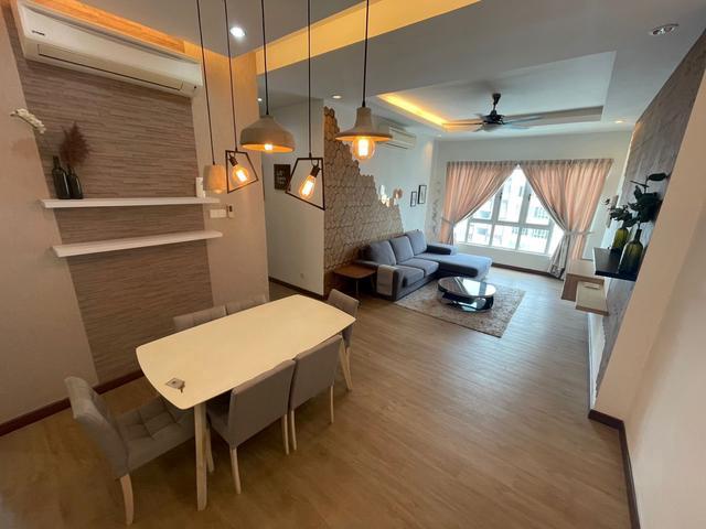 Danga Bay Tropez Residence 21 bed 2 bath Fully Furnished near CIQ