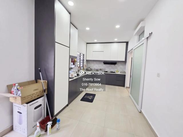 Danga Sutera Clubhouse living ️ with strategic JB location Near Sutera Mall ️, schools & eateries. Family friendly ️, convenient & great investment potential