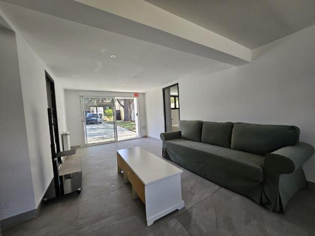 Dans maison de caractère, T2 meublé 52m²