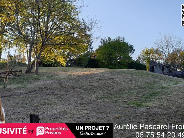 Dans Brive Terrain constructible d'environ 1800 m2 49 990 Euros