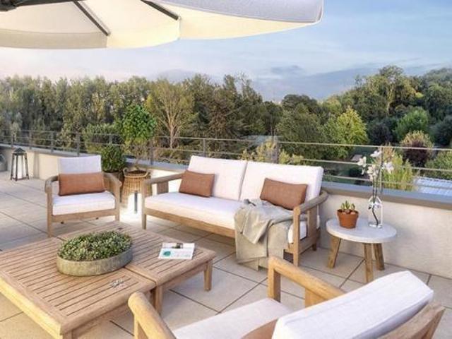 DANS CADRE IDYLIQUE A 2 PAS DE l'AGITATION URBAINE T4 STANDING AVEC GRANDE TERRASSE LUMINEUSE 4 pièces, 85 m²