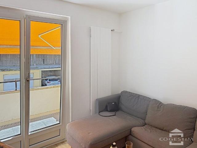 Dans un petit immeuble à Rolle un appartement de 3 pièces au rez supérieur
