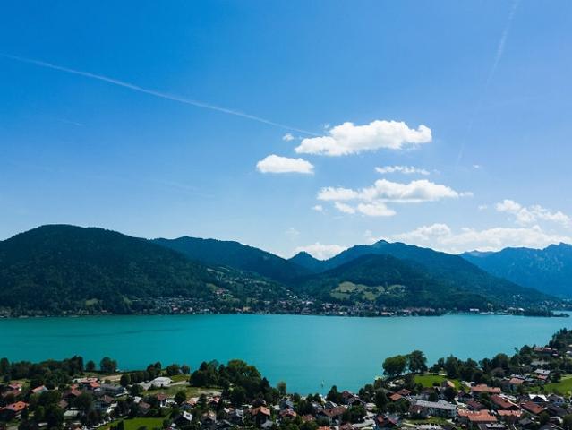 Dachgeschosstraum in Tegernseenähe mit Bergblick
