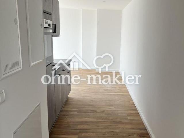 Dachgeschosswohnung Dietzgenstraße 93