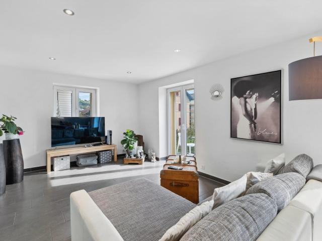 Dachgeschoss Helle Maisonette mit Platz und Komfort