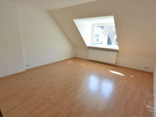 Dachgeschoss in ruhiger, zentraler, Citylage