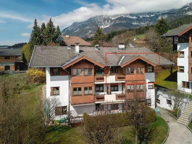 • Dachgeschoss Wohnung*4 Zimmer Wohnung am Fuße des Wilden Kaisers
