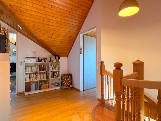 Dachwohnung 4.5 Zimmer