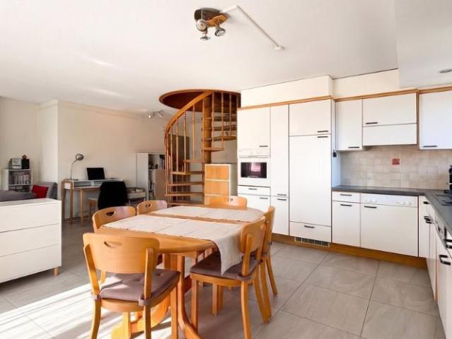 Dachwohnung 4.5 Zimmer