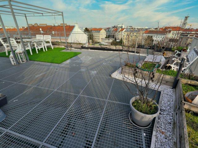 NEUBAU! Dachwohnung 87m² + 62m² Dachterrasse | AM SPITZ, FLORIDSDORF | 360°Blick über Dächer