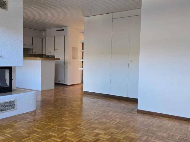 Dachwohnung 2.5 Zimmer