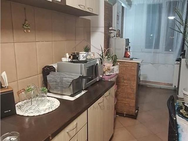 Dacia 3cam decomandat etj. 2 anvelopat centrala lift