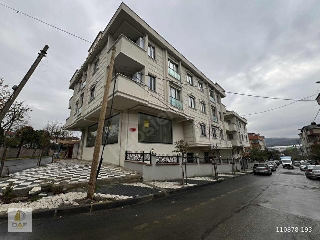 DAF YAPI'DAN SİTE İÇİ ARA KAT 2+1 BOLLUCA MEYDANDA FIRSAT DAİRE!