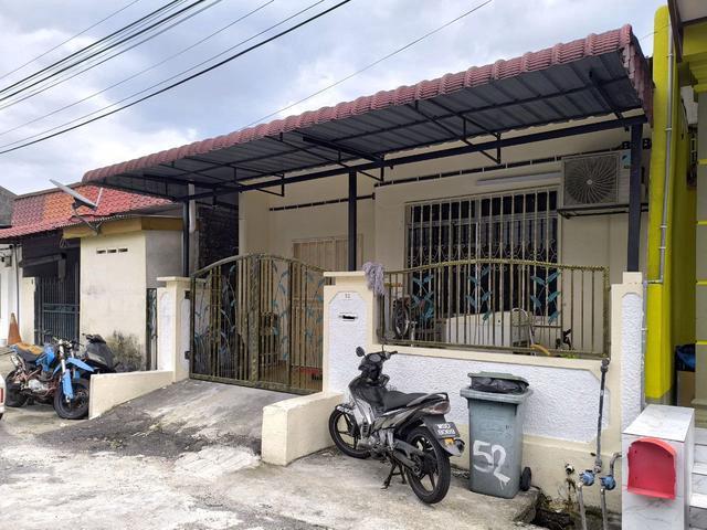 Dah Reno Kampung Conggo Jalan Jujur Bandar Tun Razak Cheras KL